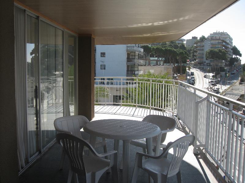 Apartamentos Santa Rosa Palmyra Salou Ngoại thất bức ảnh